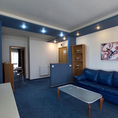 Hotel Torontal Timişoara Buitenkant foto