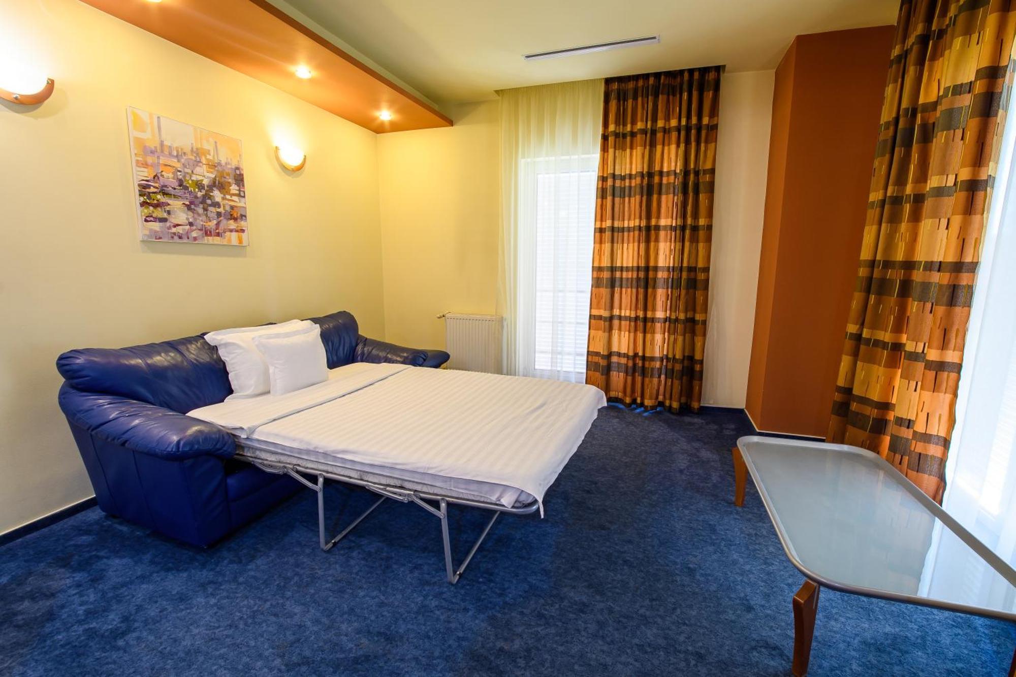 Hotel Torontal Timişoara Buitenkant foto