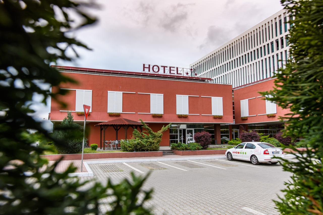 Hotel Torontal Timişoara Buitenkant foto